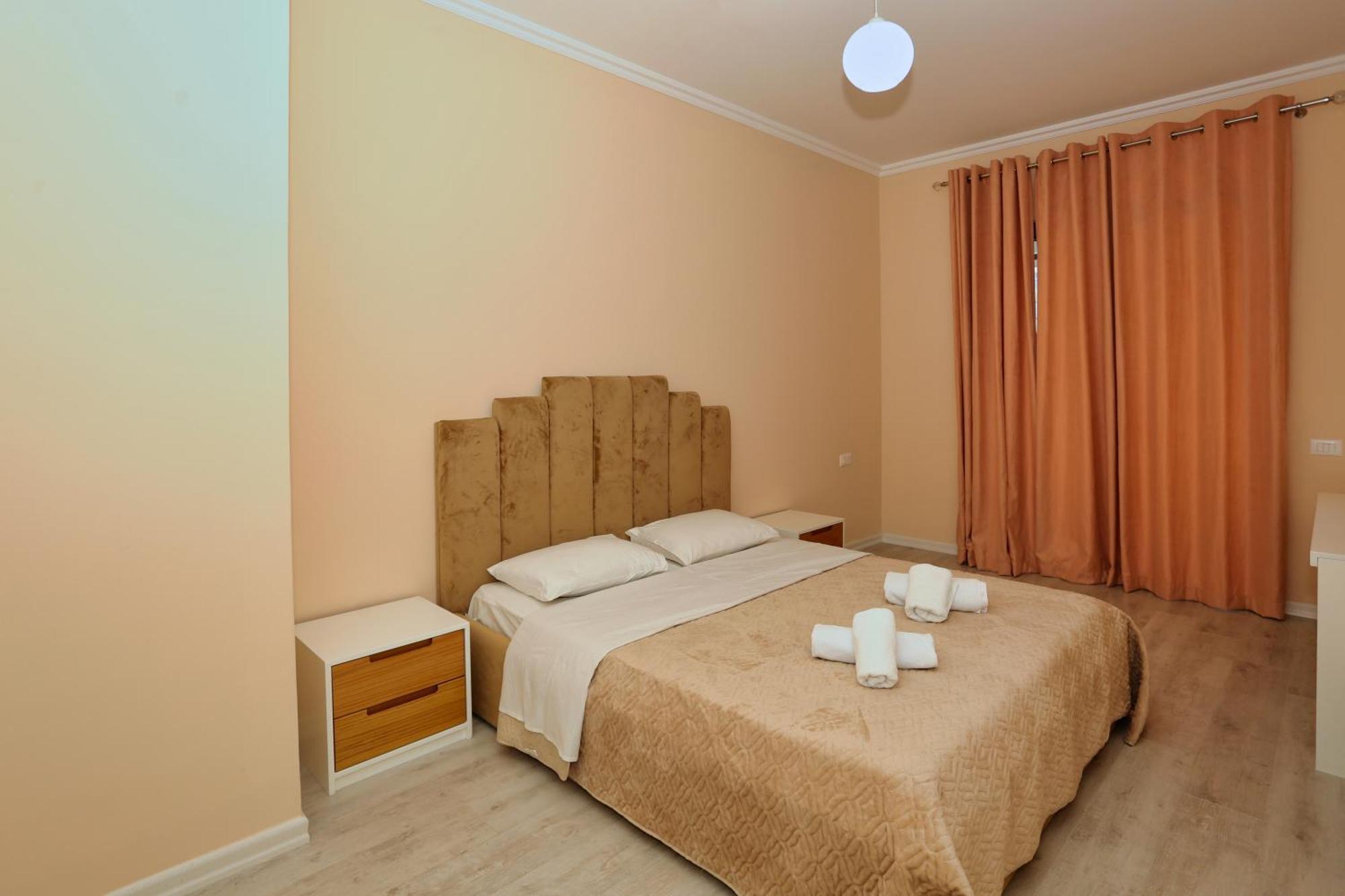 Luxury Square 21tirana Apartment