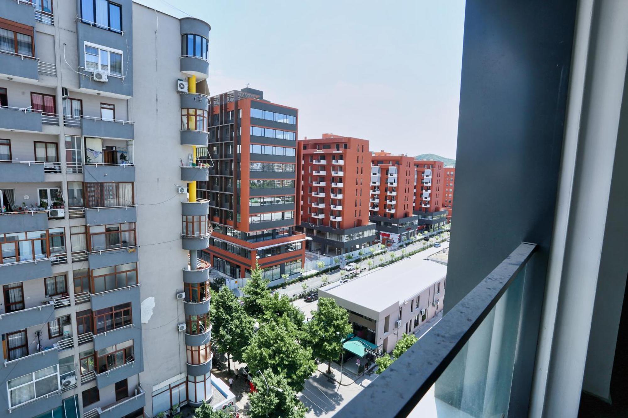 Luxury Square 21tirana * Tirana