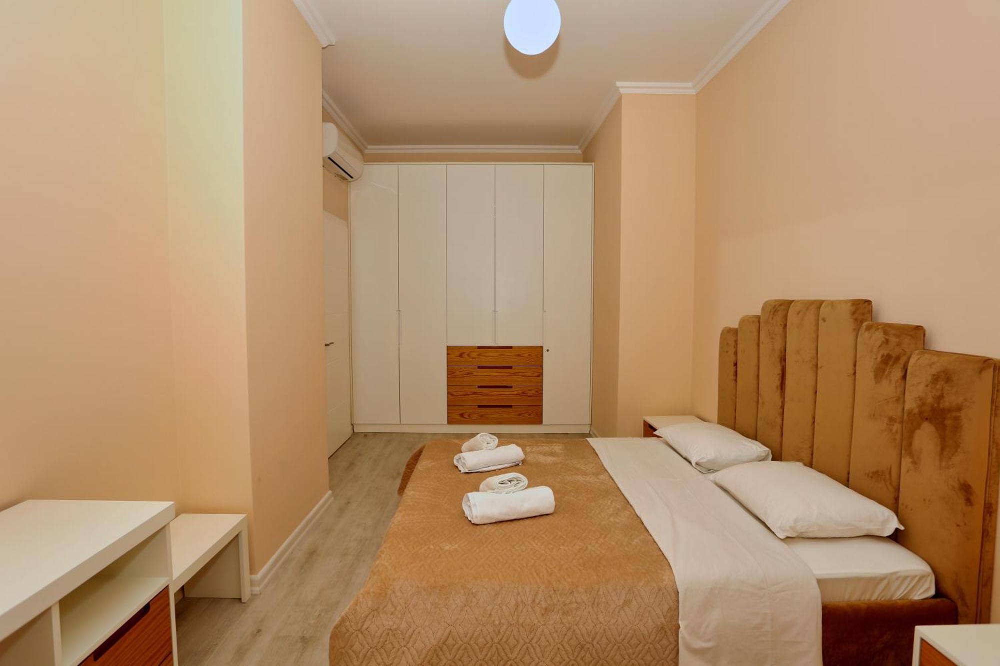 Luxury Square 21tirana * Tirana