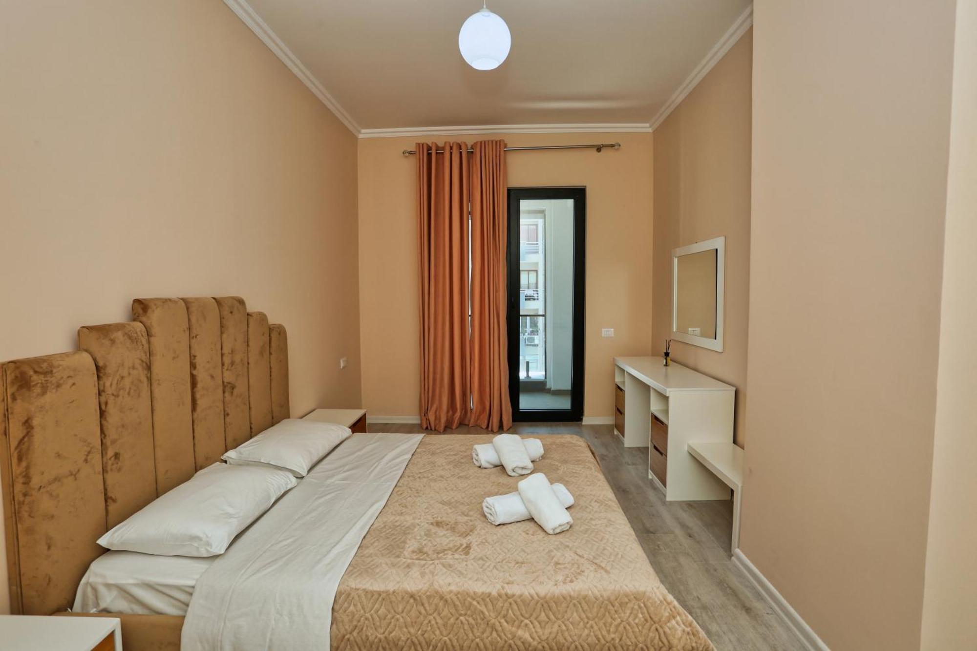 Luxury Square 21tirana Tirana